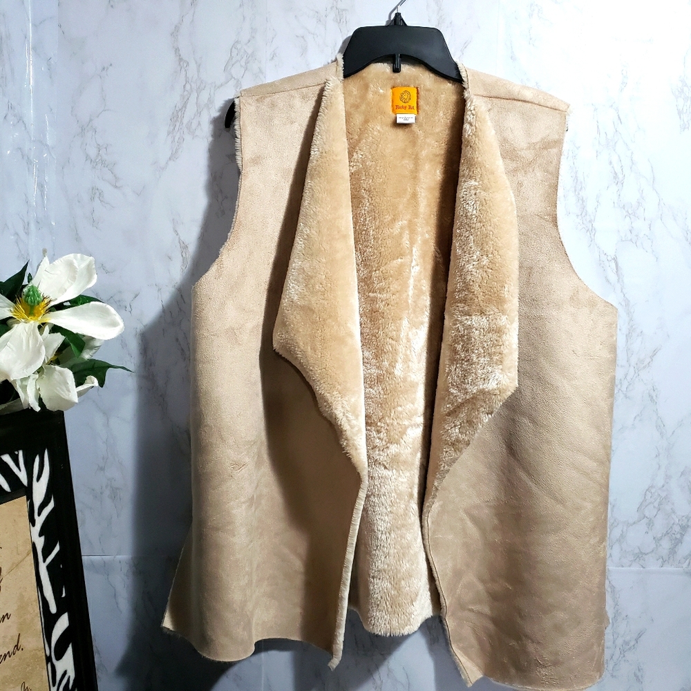 Ruby Rd. Suede-like Vest with faux fur lining